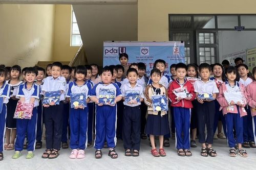 Kết nối – sẻ chia – lan tỏa ấm áp tới trẻ em Phú Yên và Khánh Hòa