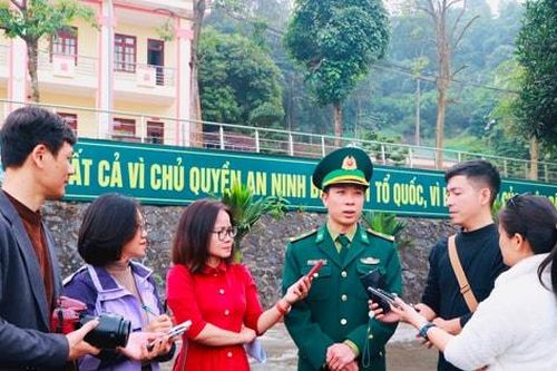 Phóng viên Thủ đô tìm hiểu nhiệm vụ bảo vệ biên giới tại Lai Châu, Lào Cai