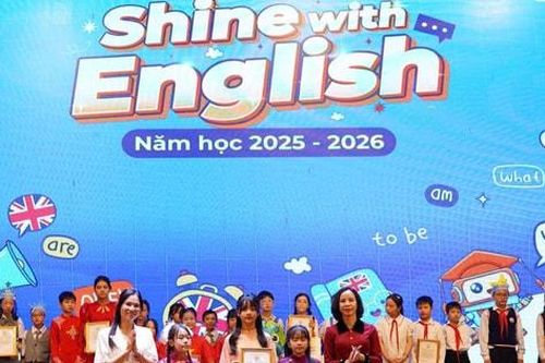 Quang Minh sôi nổi Hội thi tiếng Anh 'Shine with English' năm học 2025-2026