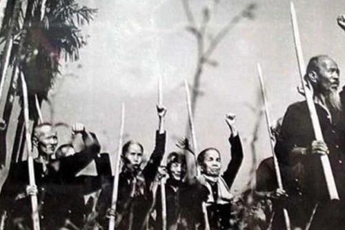 80 năm bản hùng ca bất khuất