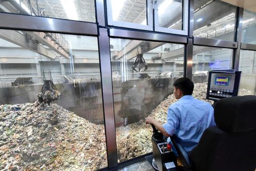 Trung Quốc biến rác toàn cầu thành cơ hội tỷ USD