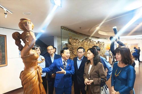 Trưng bày 55 tác phẩm tiêu biểu tại Triển lãm 'Mỹ thuật Đà Nẵng 2025'