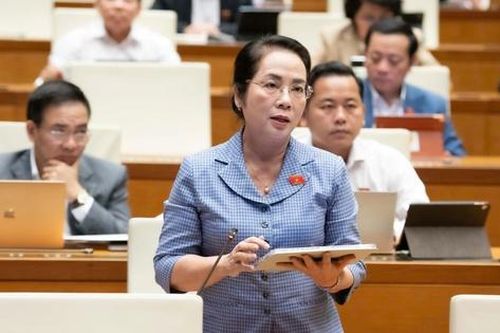 Đề nghị xây dựng bảng lương đặc thù ngành y, áp dụng phụ cấp theo vị trí việc làm