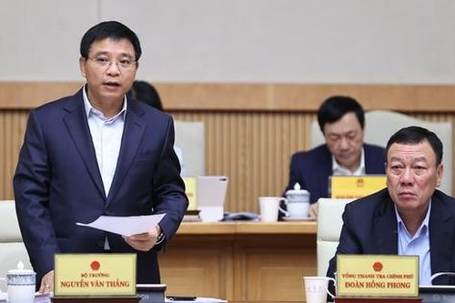 Nền kinh tế tiếp tục đạt nhiều kết quả toàn diện dù chịu 'tác động kép'