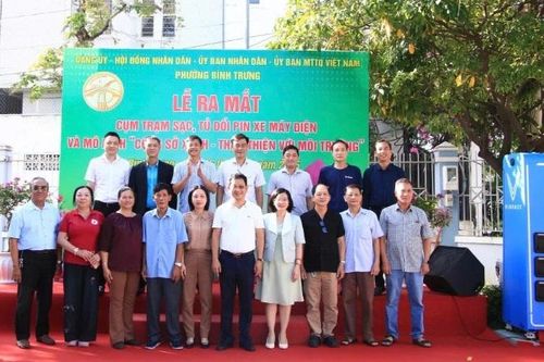 Phường đầu tiên của Thành phố Hồ Chí Minh triển khai mô hình cụm trạm sạc-tủ đổi pin