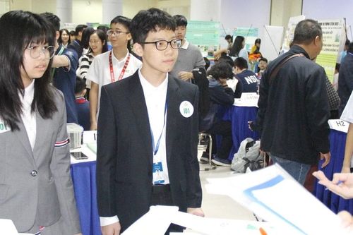 Khơi mở tư duy giải quyết vấn đề và sáng tạo cho học sinh phổ thông