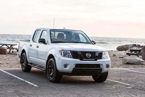 Cập nhật bảng giá xe ô tô hãng Nissan mới nhất tháng 12/2025