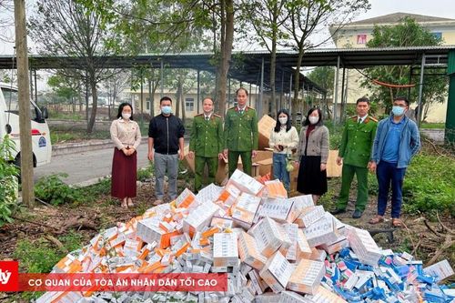 Tiêu hủy hơn 7000 hộp thuốc chữa bệnh không rõ nguồn gốc