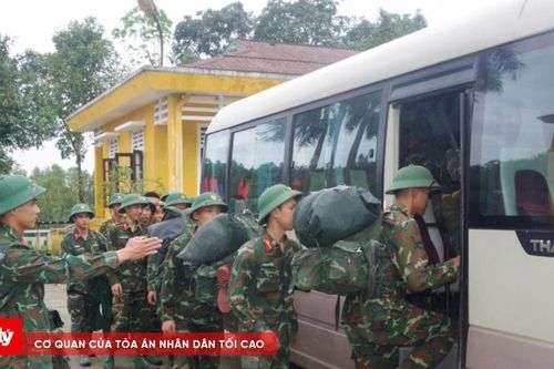 Hơn 70 cán bộ, chiến sĩ Bộ đội Huế lên đường thực hiện 'Chiến dịch Quang Trung'