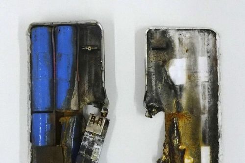 Nhật Bản phát triển 'bình chữa cháy di động' cho pin lithium-ion