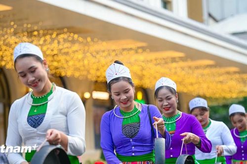 Bảo tồn và phát huy văn hóa dân tộc: Khơi dậy ý thức gìn giữ bản sắc