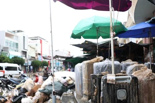 Hỗ trợ thuế, vay vốn lãi suất thấp để khôi phục sản xuất kinh doanh sau bão lũ