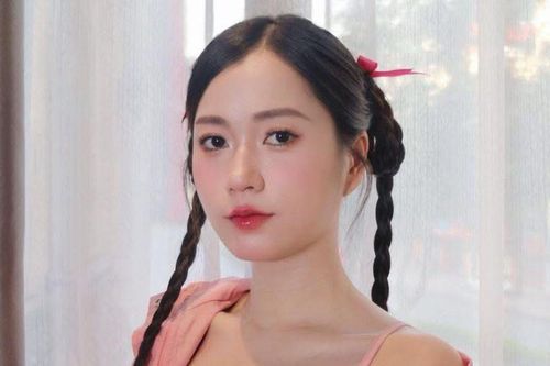Xe máy 15 triệu của Lâm Vỹ Dạ