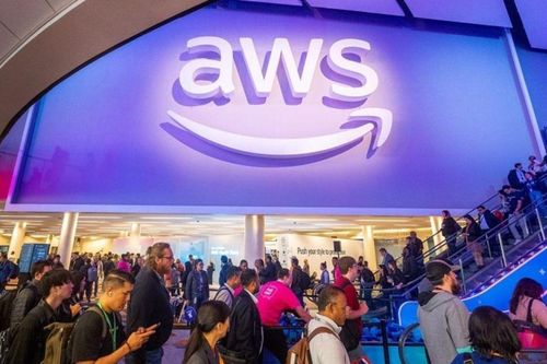 Amazon mang đến hương nước hoa được pha bằng AI