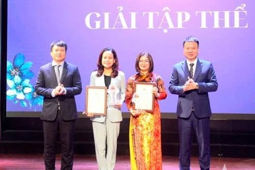 Bắc Ninh và Hà Nội đạt giải tập thể cuộc thi viết 'Những kỷ niệm sâu sắc về thầy cô và mái trường'