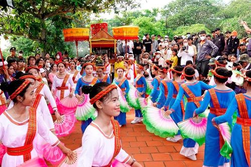 Bản sắc Chăm trong kho tàng nghệ thuật dân gian