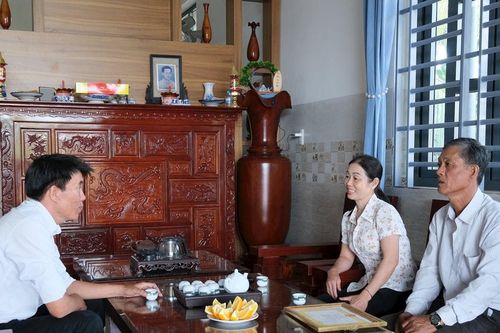 Xây dựng đời sống văn hóa gắn với nông thôn mới ở Cư Jút