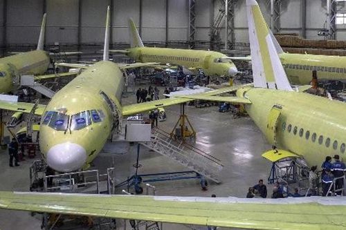 UAC và HAL bàn sản xuất Superjet 100 tại Ấn Độ