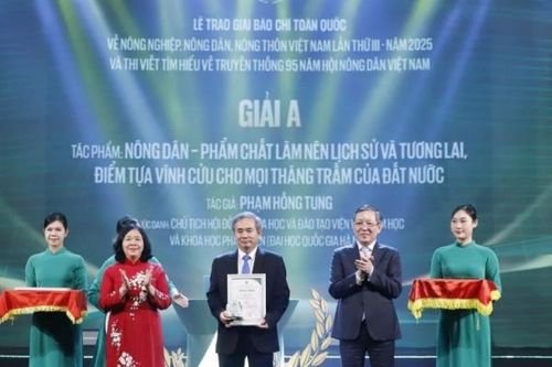 Vinh danh trao giải cho 45 tác phẩm báo chí viết về nông nghiệp, nông dân, nông thôn