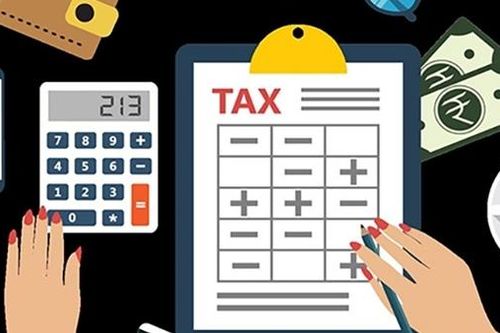 Tiền ăn trưa, ăn giữa ca có tính vào thu nhập chịu thuế không?