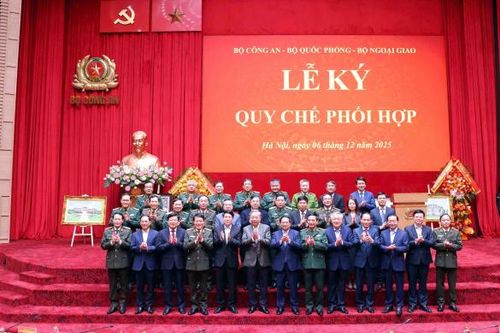 Nâng tầm 'cộng sinh chiến lược' giữa Công an – Quân đội – Ngoại giao