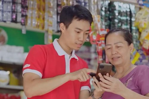 Từng bước số hóa các tiệm tạp hóa