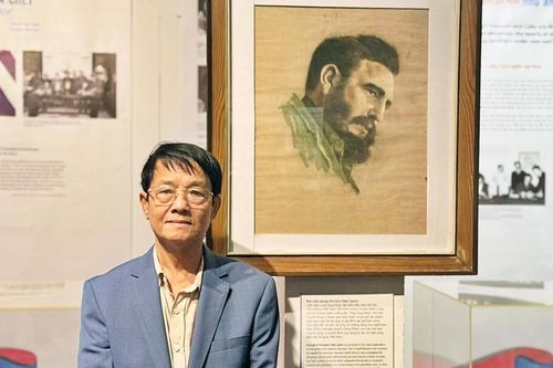 Bức tranh Fidel Castro gìn giữ hơn nửa thế kỷ trưng bày tại Bảo tàng Phụ nữ Việt Nam
