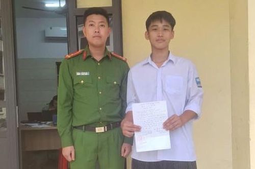Hành động bất ngờ của nam sinh THPT sau khi nhận hơn 30 triệu qua tài khoản từ người lạ