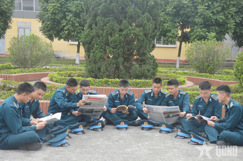 Học viện Phòng không - Không quân đổi mới, sáng tạo hình thức giáo dục chính trị