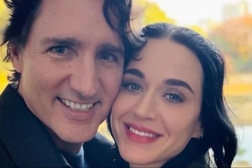 Katy Perry công khai hẹn hò cựu Thủ tướng