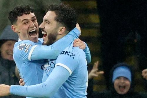 Premier League: Arsenal nhận 'trái đắng,' chỉ còn hơn Man City 2 điểm