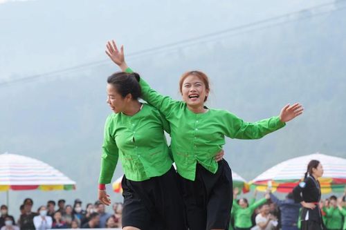 Lâm Thượng-Lào Cai giành ngôi Hậu Giải Bóng đá Nữ các dân tộc thiểu số 2025