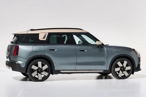 Chi tiết MINI Countryman thuần điện vừa ra mắt tại Việt Nam, giá 2,989 tỷ đồng