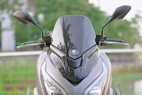 Xe tay ga 150cc, màn hình LCD, phanh ABS, giá chưa tới 22 triệu đồng