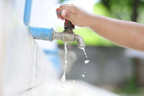 Những thói quen nhỏ giúp tiết kiệm điện nước mà nhiều gia đình bỏ qua