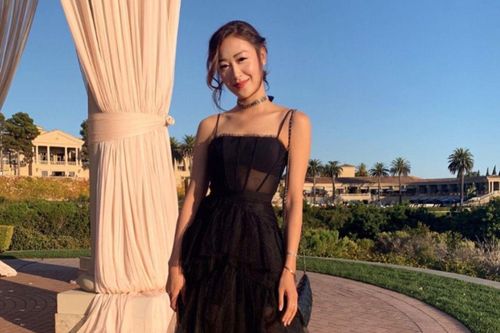 Sao nữ là Á hậu nổi tiếng thông báo hạ sinh con gái đầu lòng cho chồng thiếu gia tập đoàn nghìn tỷ