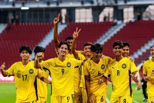 Bóng đá Malaysia bị chê hỏng dù thắng tuyển Việt Nam