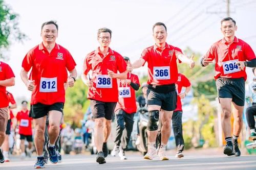 1,2 ngàn vận động viên tham gia Giải việt dã - leo núi Chứa Chan xã Xuân Lộc lần thứ I
