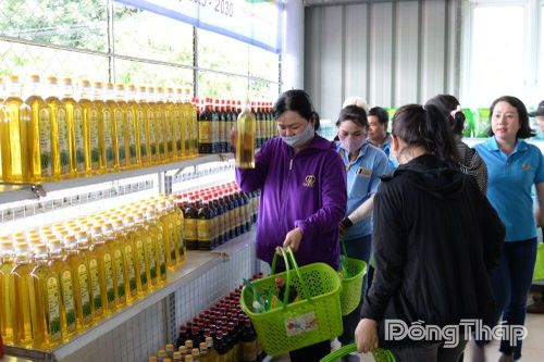 Đồng Tháp: Công đoàn doanh nghiệp lan tỏa hàng Việt