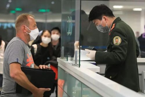 E-visa tại 41 cửa khẩu: Bước tiến lớn sang 'cửa ngõ mở' cho du lịch và đầu tư