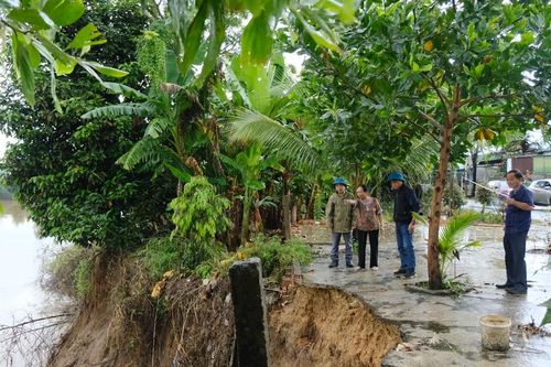 Sạt lở áp sát khu dân cư, xã Cát Tiên khẩn cấp ứng phó