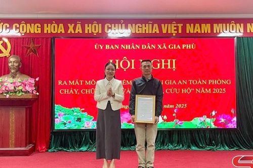 Gia Phù ra mắt mô hình điểm 'Tổ liên gia an toàn phòng cháy và chữa cháy'