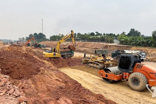 Tăng tốc thi công tuyến đường vào Sân vận động Thái Nguyên