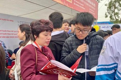 25.000 thí sinh dự thi đánh giá tư duy đợt 1 tại Đại học Bách khoa Hà Nội