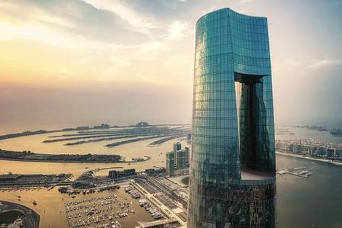 Khách sạn cao nhất thế giới ở Dubai