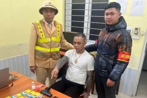 Tổ công tác 141 thu giữ súng đạn và nhiều ma túy