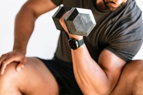 Tại sao phương pháp 3-3-3 đang là xu hướng tập luyện trong phòng gym?
