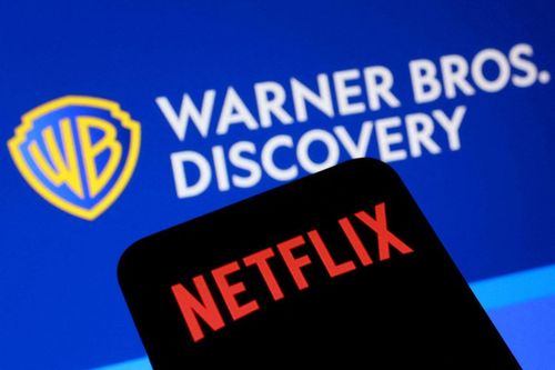 Ông Trump sẽ tham gia vào thương vụ 'bom tấn' Netflix - Warner Bros