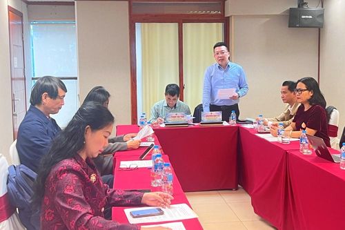 Chung khảo Chương trình Bảng xếp hạng 'Khách sạn tiêu biểu không thuốc lá'
