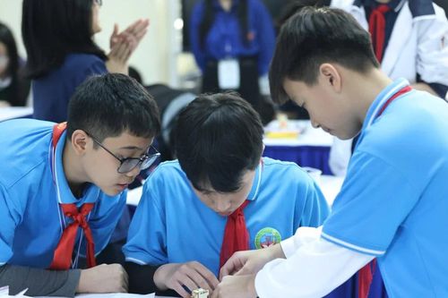 Học sinh khám phá khoa học qua những ý tưởng sáng tạo gắn với công nghệ xanh